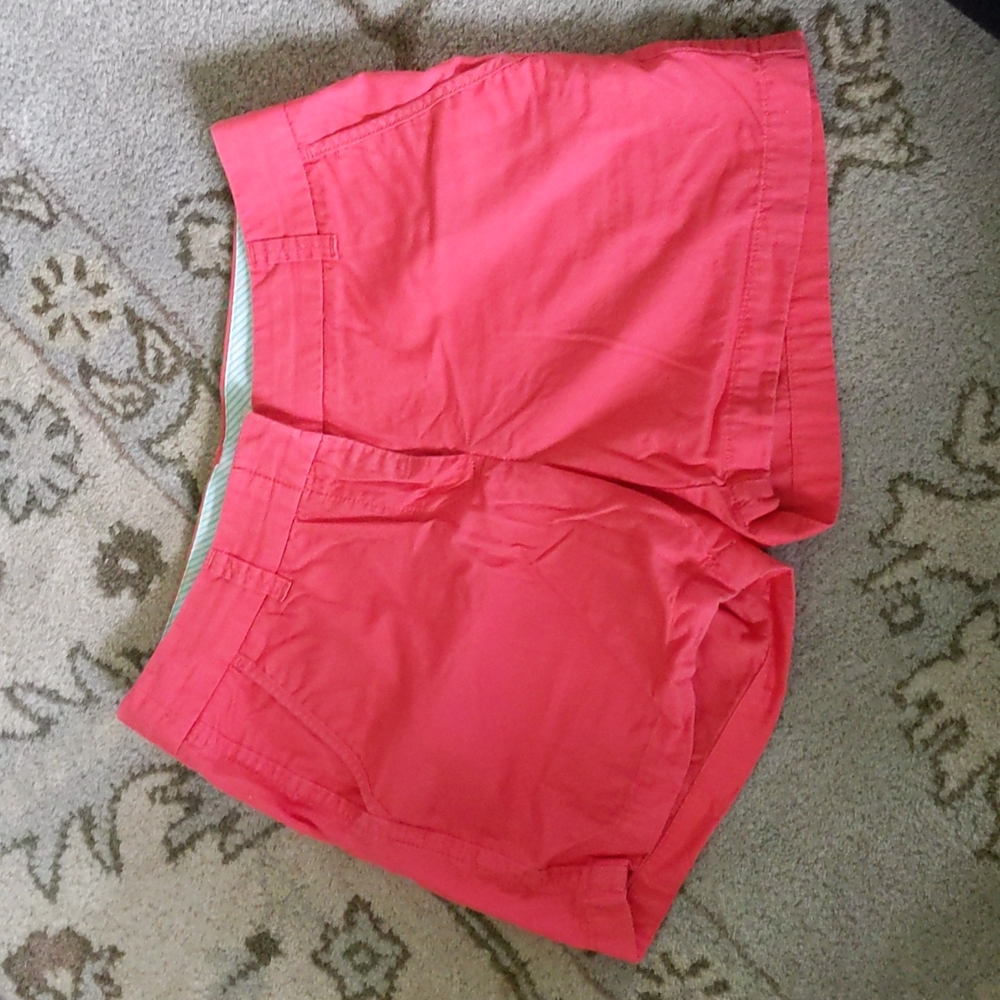 J crew broken in Chino shorts size 4